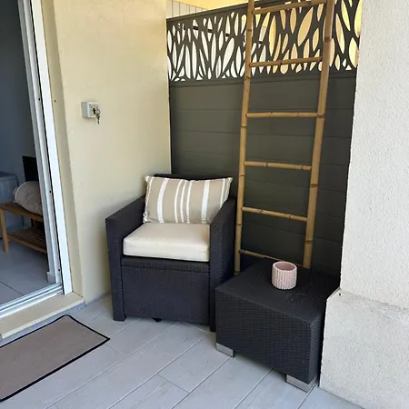 A Esterel Belahome Apartment *